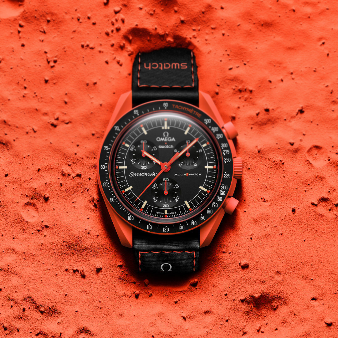 MoonSwatch MISSION ON EARTH LAVA